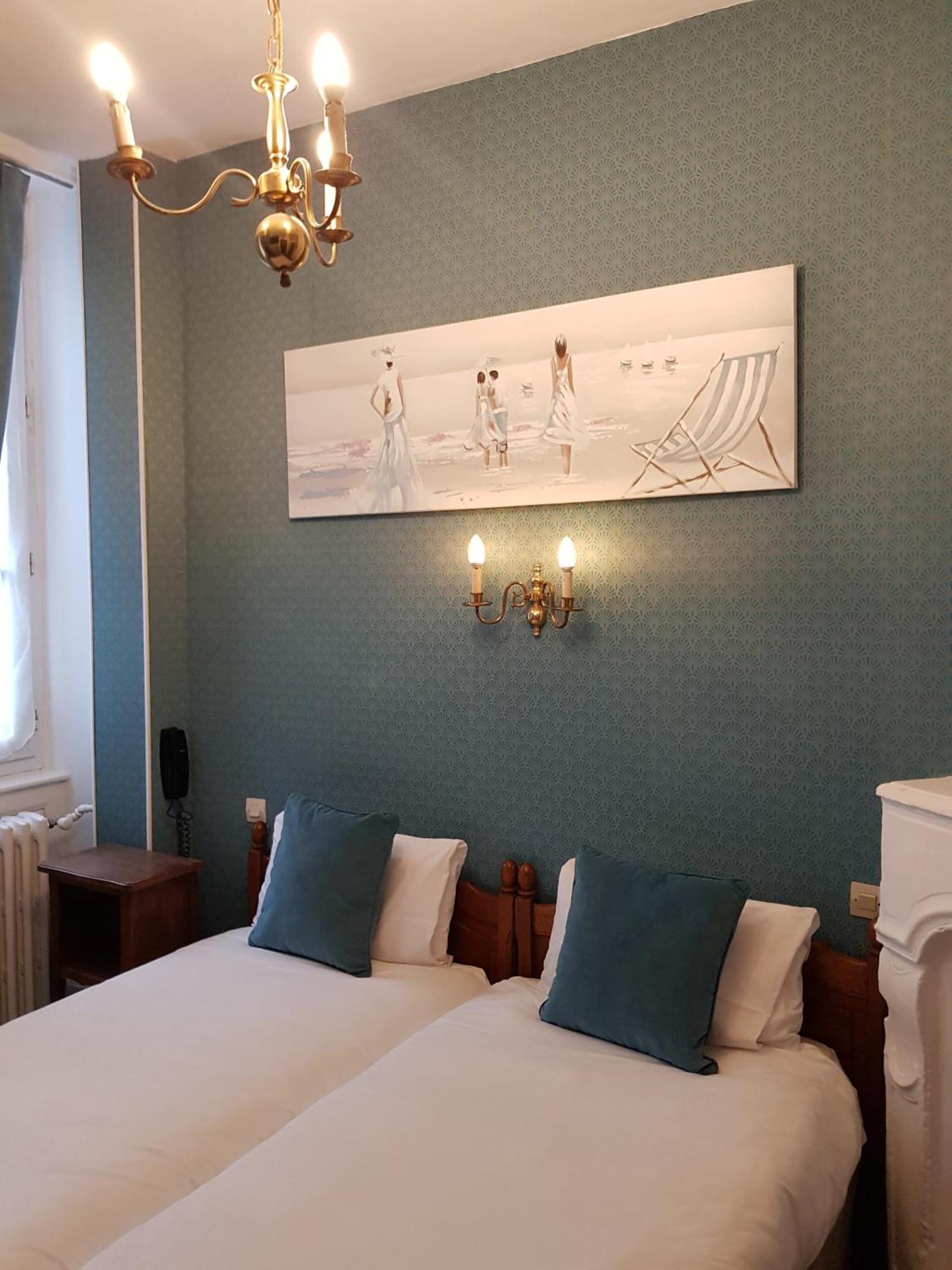 Hotel Saint Etienne Кан Екстериор снимка